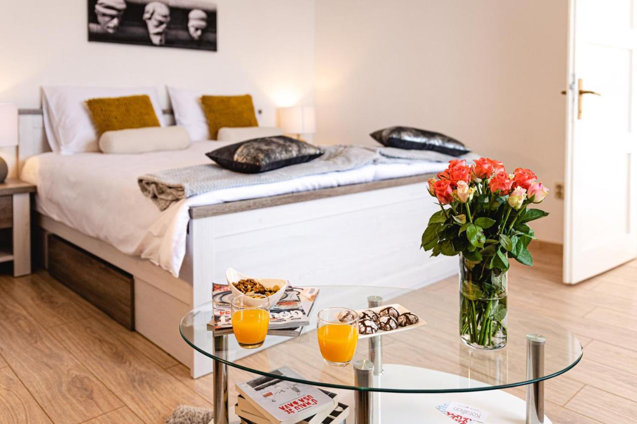Korallion Apartment Шибеник Экстерьер фото